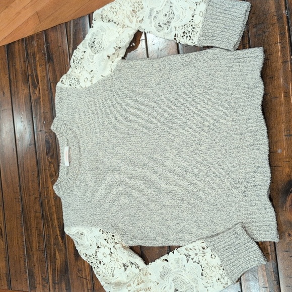 See by Chloe lace sleeve sweater - Picture 3 of 11